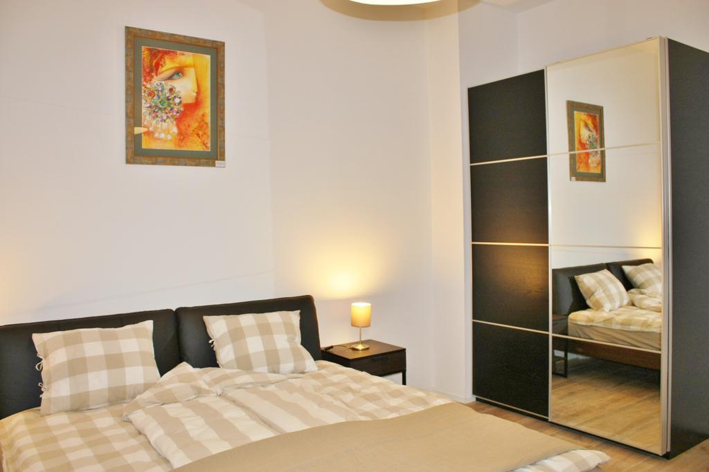 Govienna Luxury Oldtown Apartment Номер фото